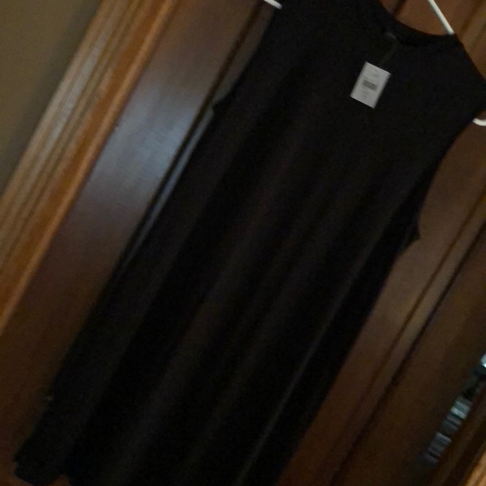 Long black tank